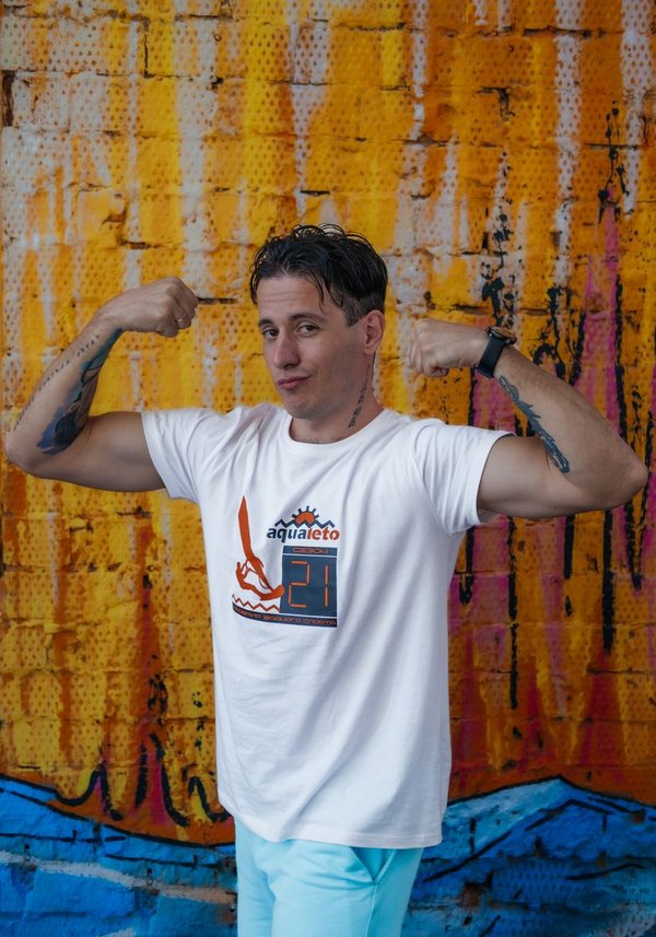 Артём Коновалов